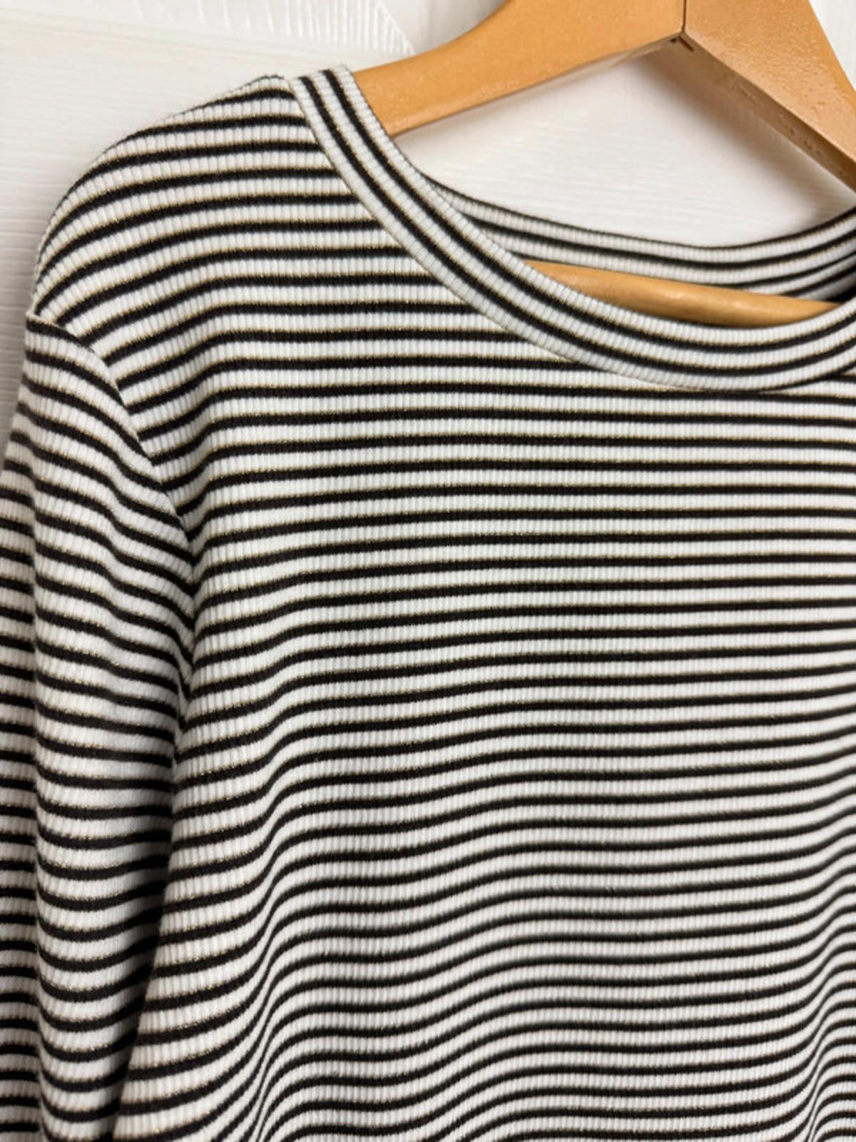 Ex Next Girls Ribbed Top | Age 11 Years | Stretchy Gold Thread Long Sleeve | New - Back On The Shelves High Street Discount Outlet Online UK