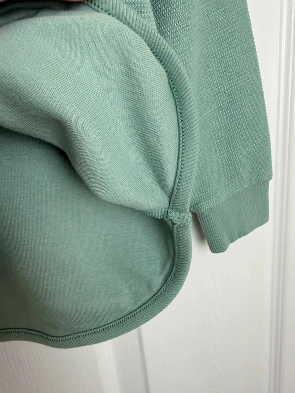 🦖 Ex M&S Kids Green Waffle Knit Lined Sweater | Dinosaur | 2–3 Years - Back On The Shelves High Street Discount Outlet Online UK