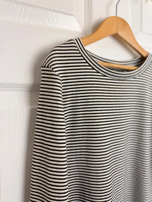 Ex Next Girls Ribbed Top | Age 12 Years | Stretchy Gold Thread Long Sleeve | New - Back On The Shelves High Street Discount Outlet Online UK