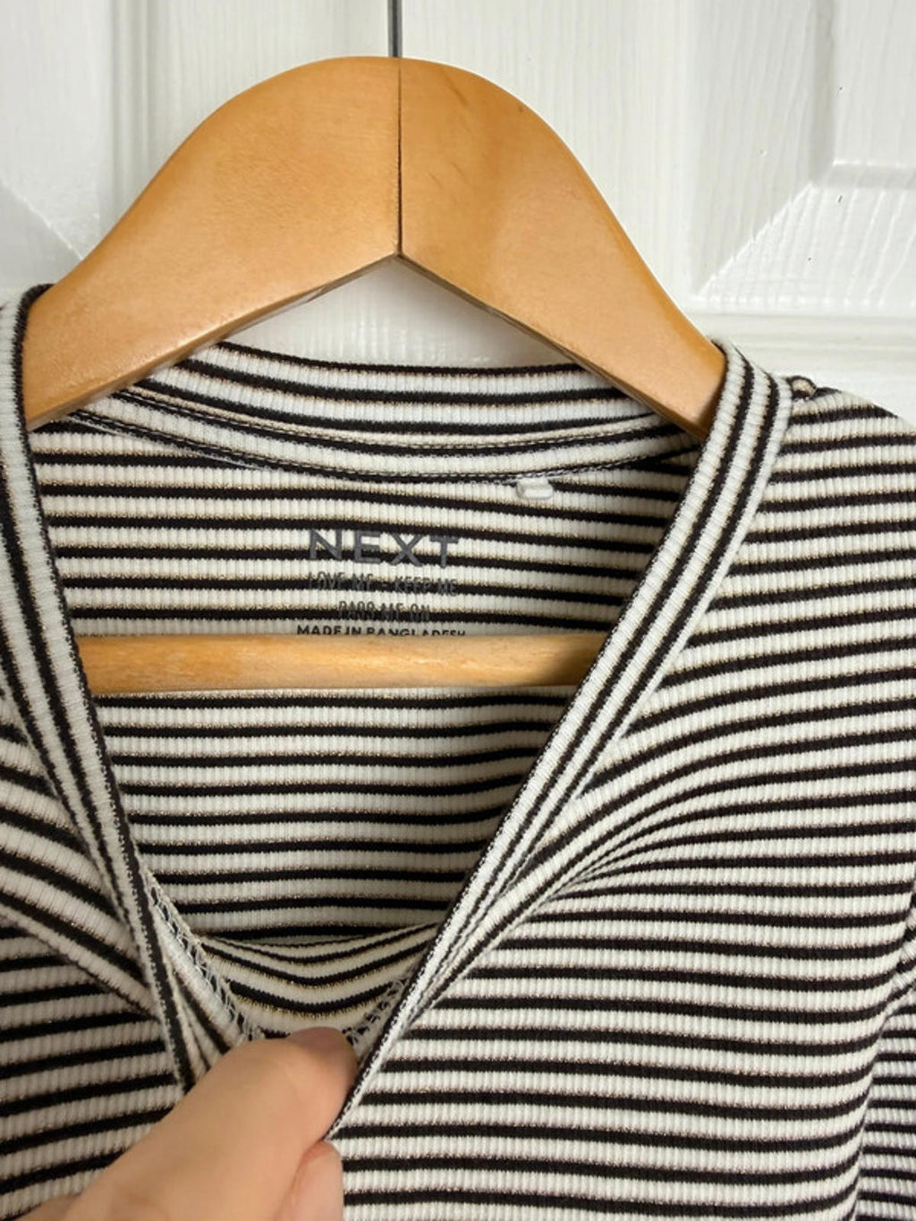 Ex Next Girls Ribbed Top | Age 4 Years | Stretchy Gold Thread Long Sleeve | New - Back On The Shelves High Street Discount Outlet Online UK