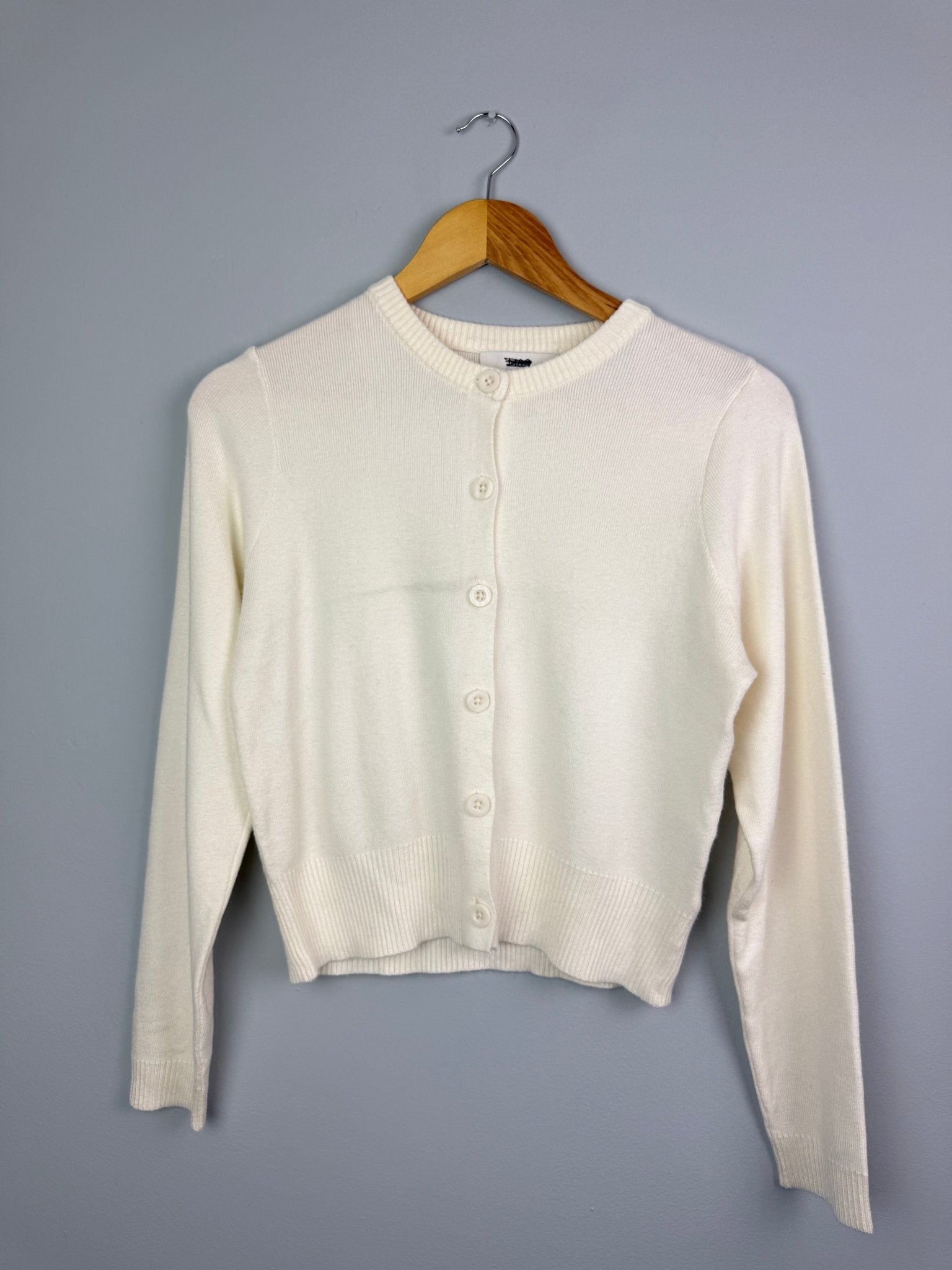 Cream Fine Knit Crew Cardigan - Ladies Size L - Back On The Shelves High Street Discount Outlet Online UK