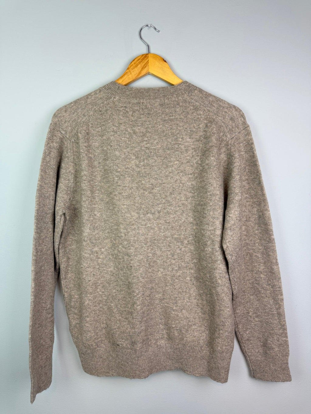 Ladies Neutral Brown Button Cardigan with Pockets - Size Medium - Back On The Shelves High Street Discount Outlet Online UK