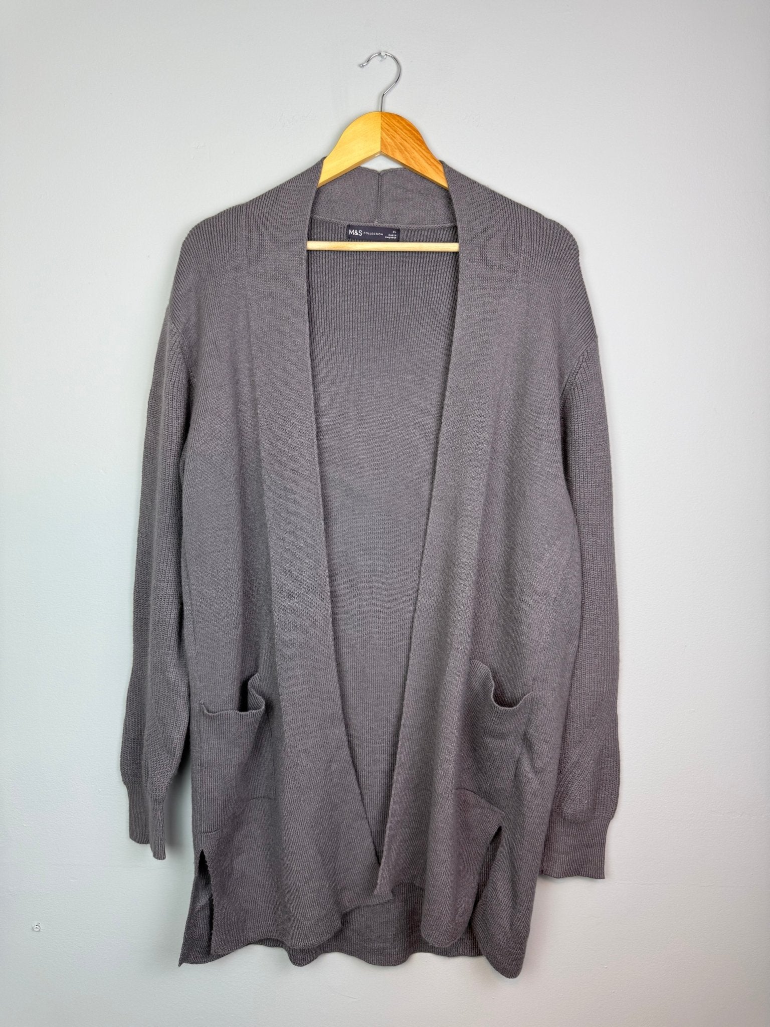 Ladies Longline Grey Open Front Cardigan with Pockets – Size XL - Back On The Shelves High Street Discount Outlet Online UK