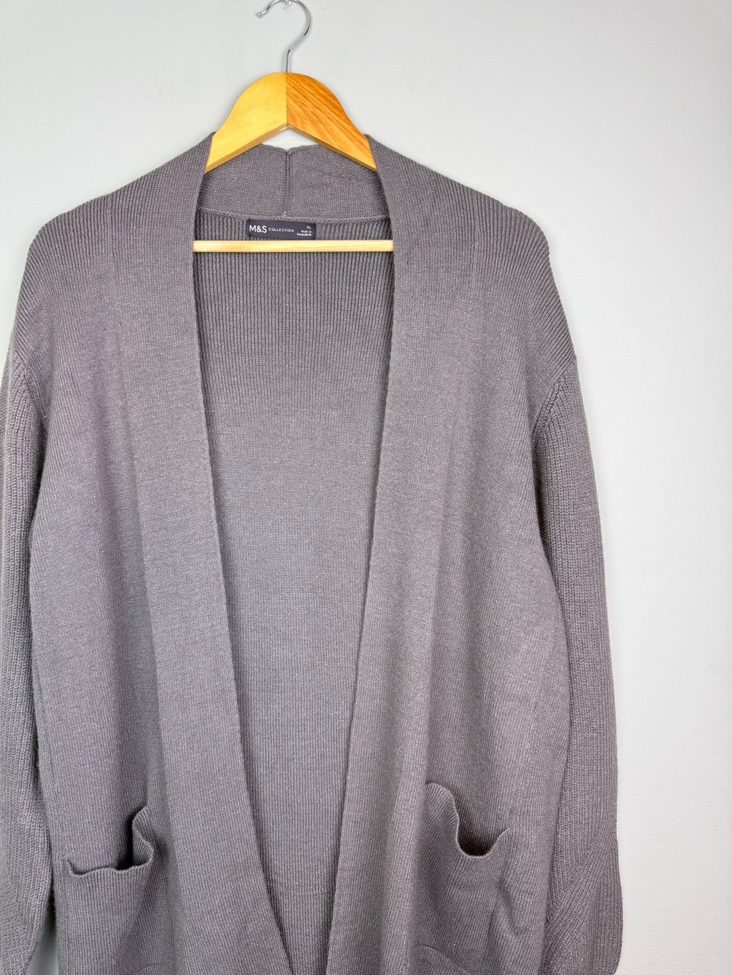 Ladies Longline Grey Open Front Cardigan with Pockets – Size XL - Back On The Shelves High Street Discount Outlet Online UK