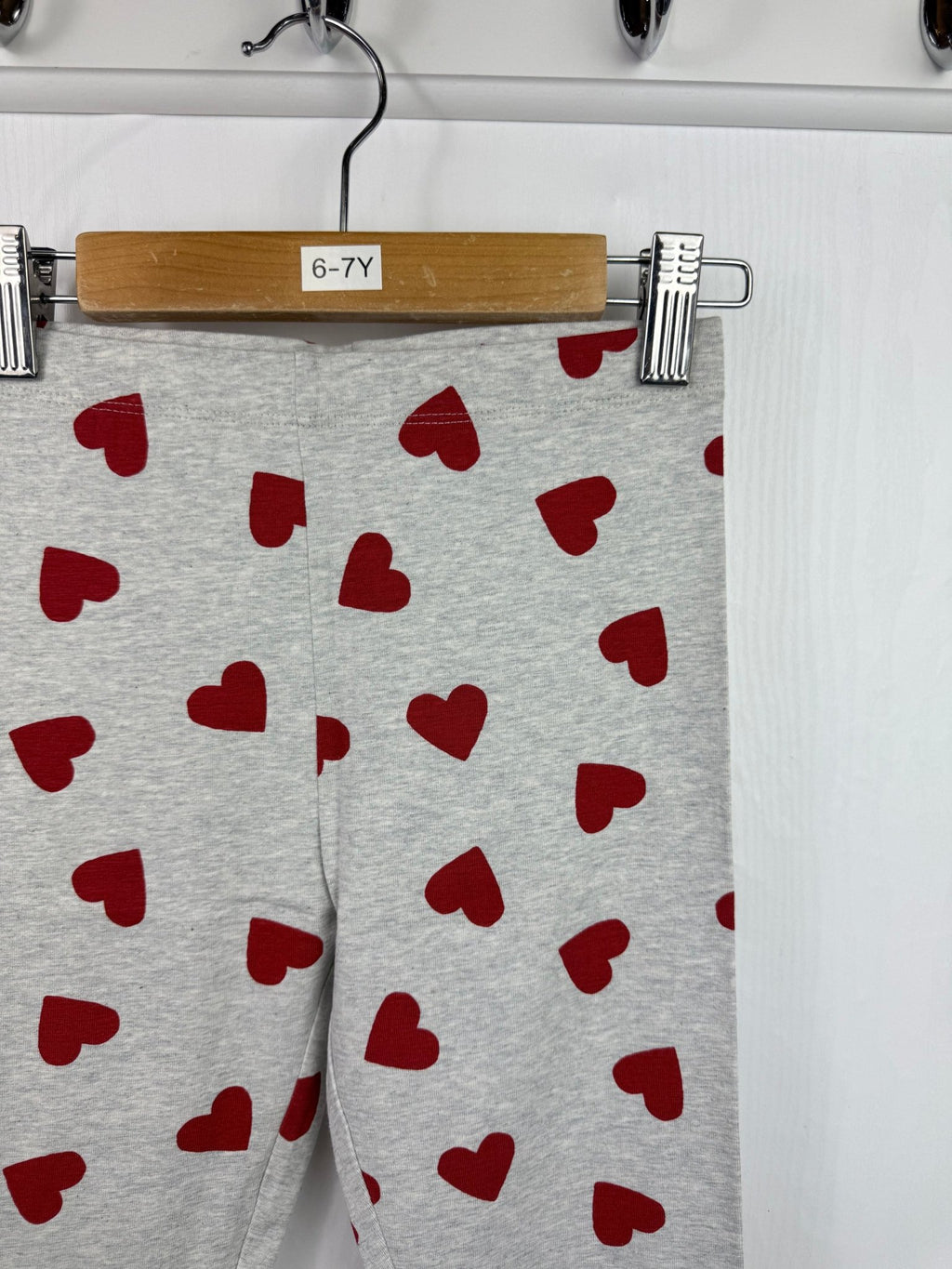 Ex M*S Red Heart Grey Leggings - Girls 6 - 7 Years - Back On The Shelves High Street Discount Outlet Online UK