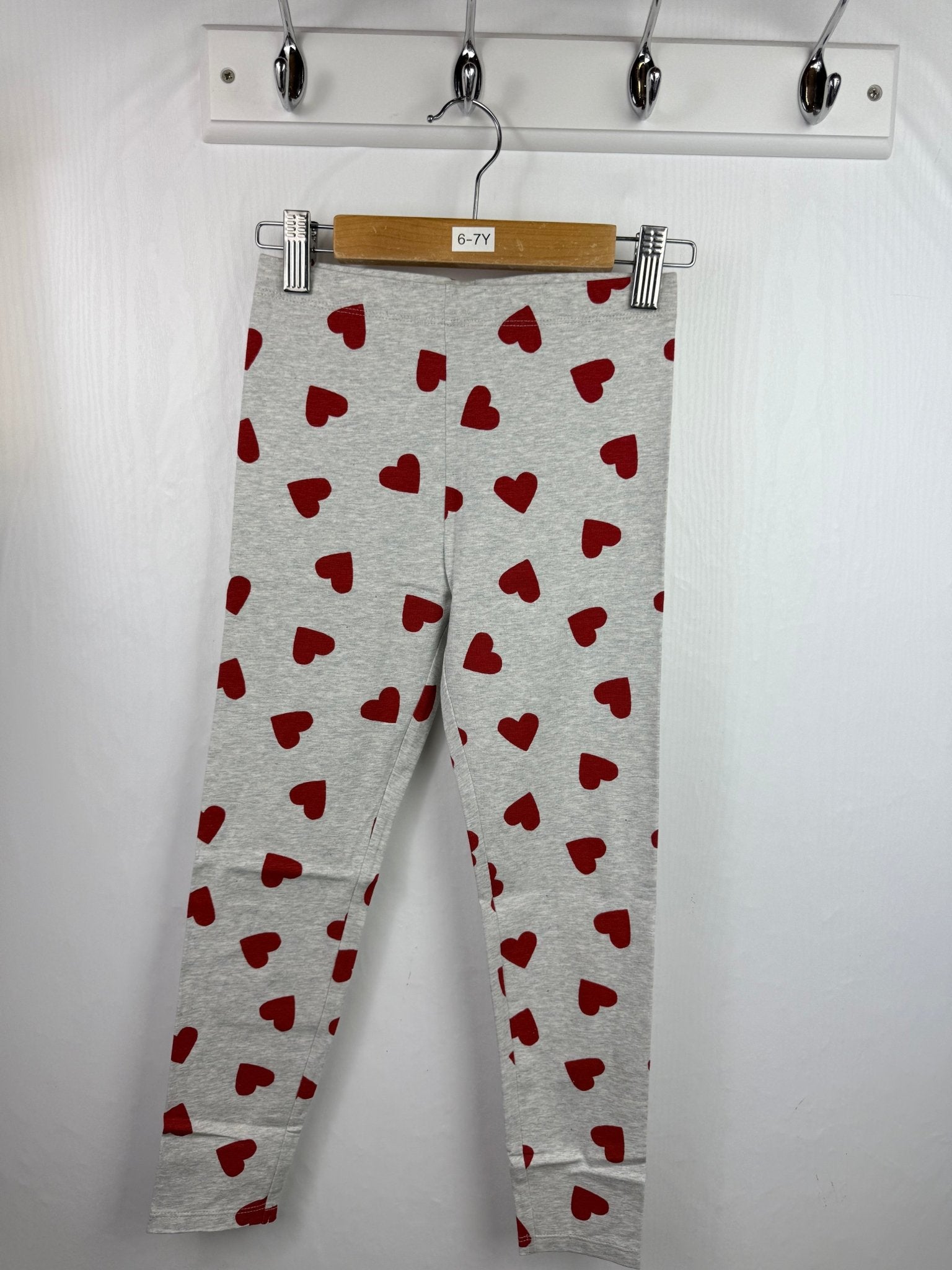 Ex M*S Red Heart Grey Leggings - Girls 6 - 7 Years - Back On The Shelves High Street Discount Outlet Online UK
