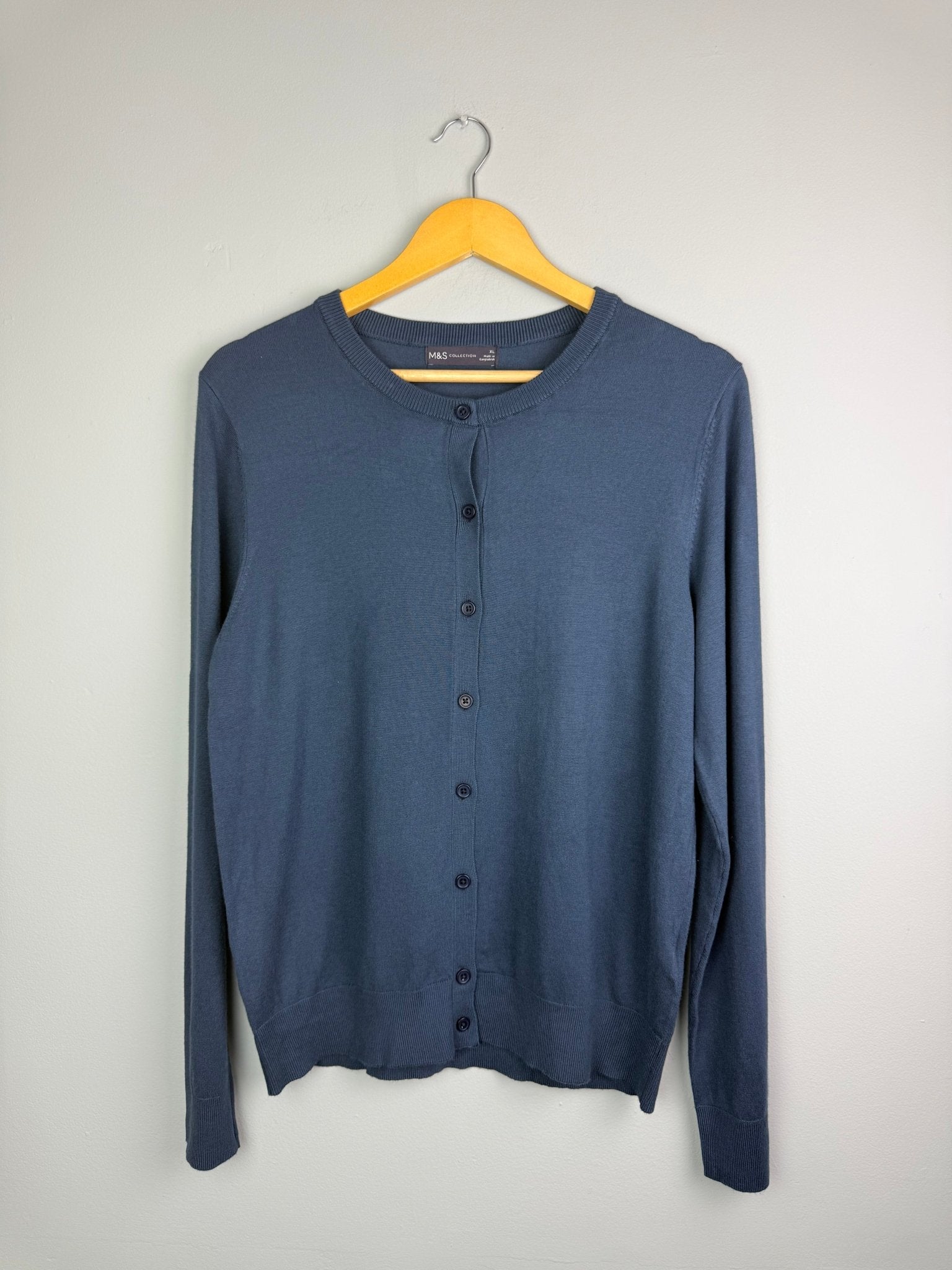 Ladies Ex MS Dark Blue Button Cardigan - Size XL - Back On The Shelves High Street Discount Outlet Online UK