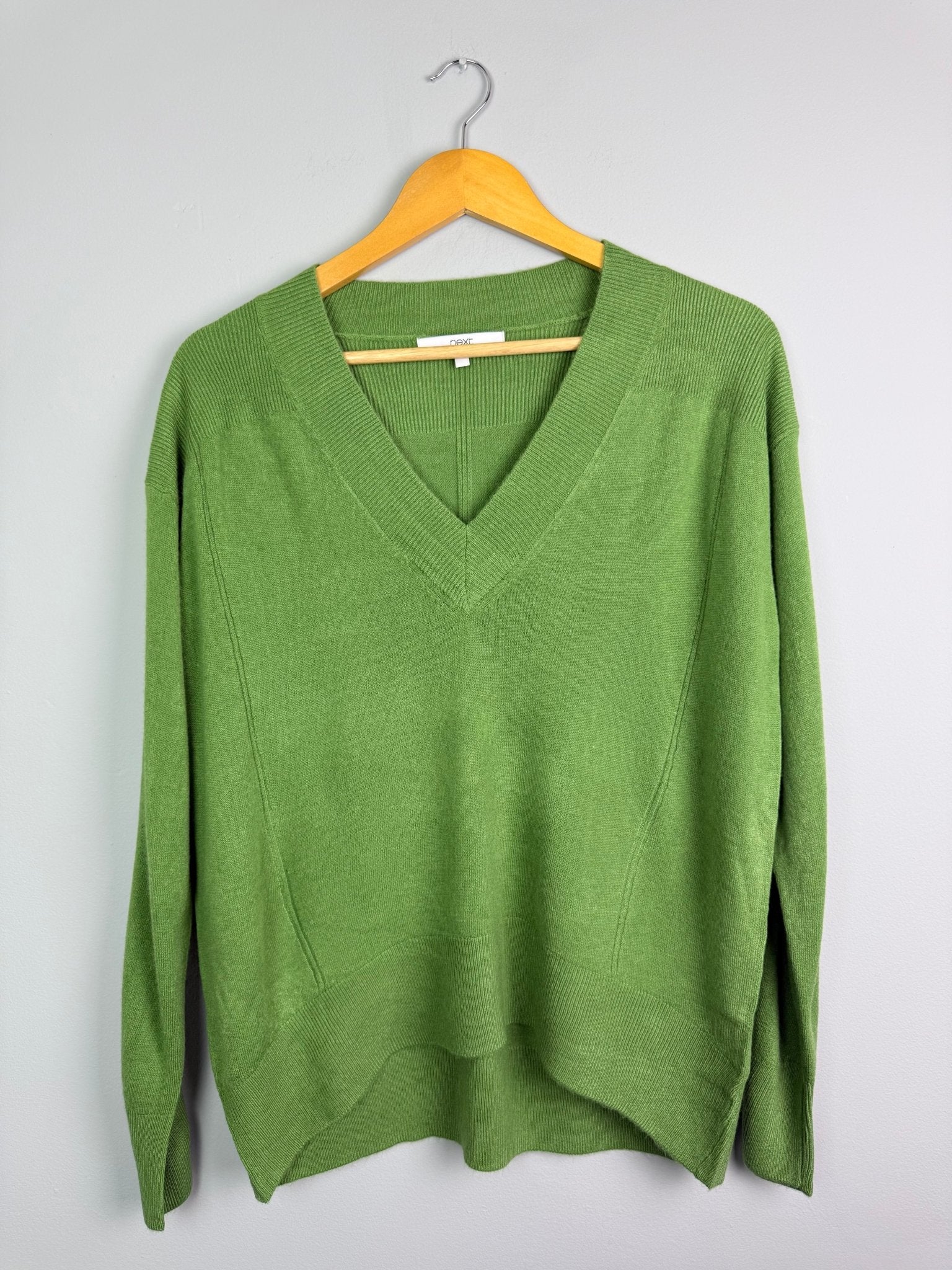 Ladies Ex NXT Green V Neck Jumper - Size M - Back On The Shelves High Street Discount Outlet Online UK