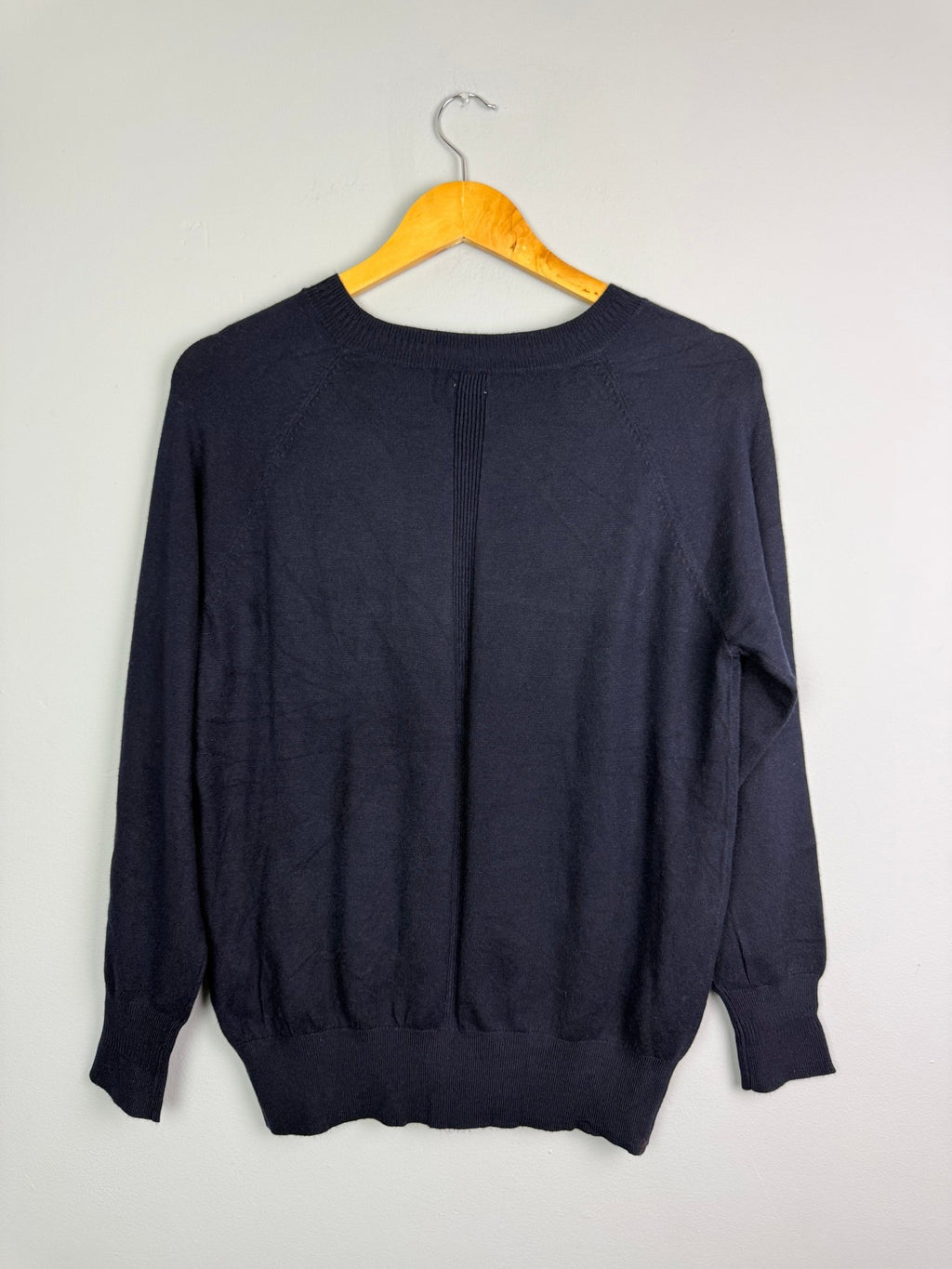 Ladies Ex RI Navy V Neck Jumper - Size M - Back On The Shelves High Street Discount Outlet Online UK