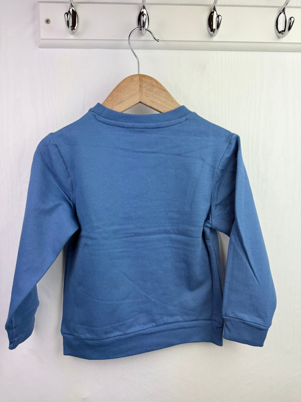 NEW Disney Mickey Mouse Sweater - Unisex 4 - 6 Years - Back On The Shelves High Street Discount Outlet Online UK